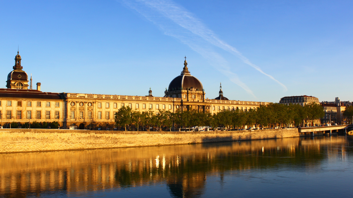 HÔTEL INTERCONTINENTAL HÔTEL DIEU